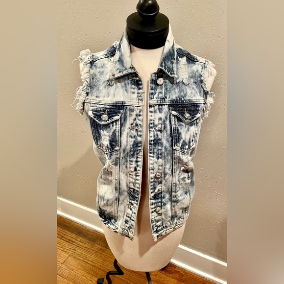 Blue Identity Denim Vest Womens Size Small - Picture 9 of 9